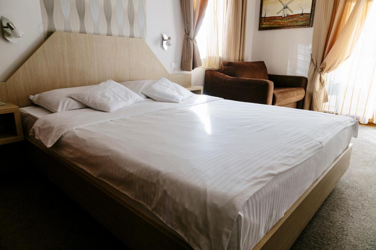 Spa&Hotel Studenac Trebinje Buitenkant foto
