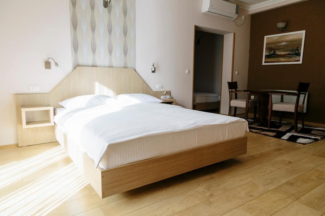 Spa&Hotel Studenac Trebinje Buitenkant foto