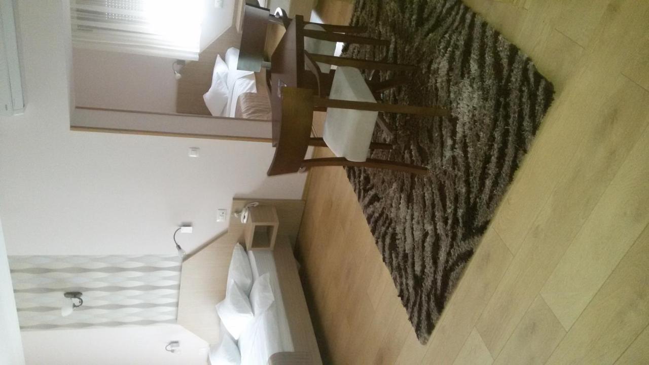 Spa&Hotel Studenac Trebinje Buitenkant foto